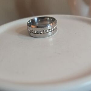 Elegant Crystal-Accented Silver Band Ring